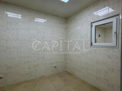 коммерческая по адресу Оксамитовий пер., 2