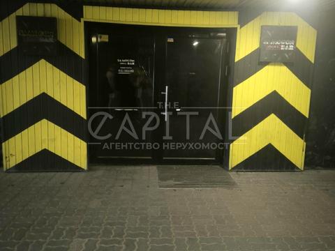 комерційна за адресою Лесі Українки бульв., 34