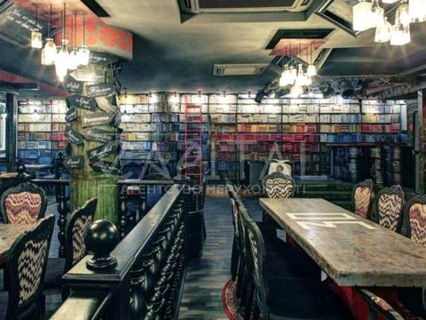 комерційна за адресою Лесі Українки бульв., 34