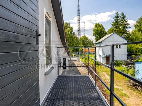 комерційна за адресою Промисловий, 1