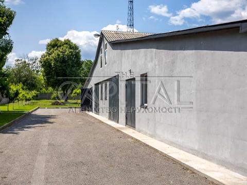 комерційна за адресою Промисловий, 1