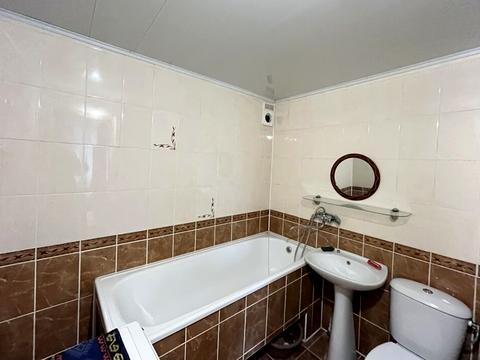 будинок за адресою центральна, 10