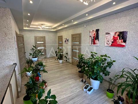 комерційна за адресою Чубинського, 24а