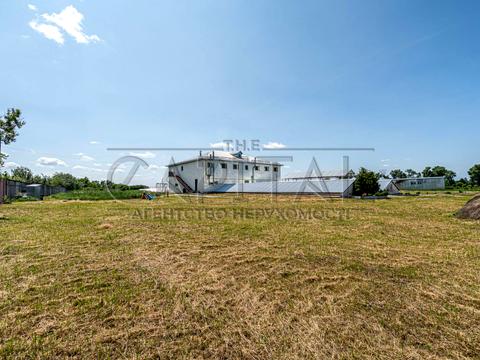 комерційна за адресою с. Русанів, Жовтнева, 5