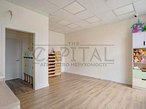 коммерческая по адресу Метрологическая ул., 56