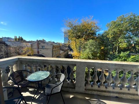 квартира за адресою Онілової пров., 18