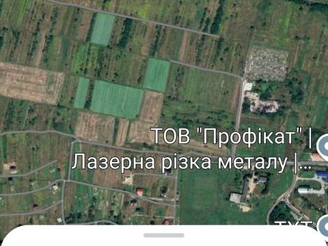 ділянка за адресою с. Лисиничі, 