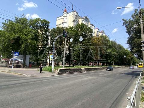 коммерческая по адресу Вышгородская ул., 45/2