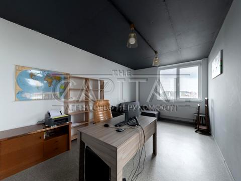 комерційна за адресою Київ, Юлії Здановської вул. (Ломоносова), 19/14