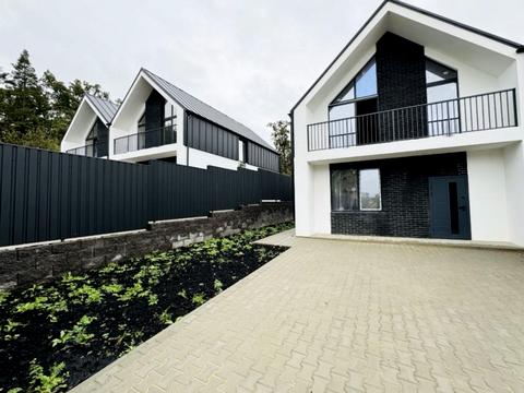 будинок за адресою Миколи Сингаївського вул. (Ново-Оскольська), 45