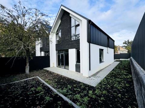 будинок за адресою Миколи Сингаївського вул. (Ново-Оскольська), 45