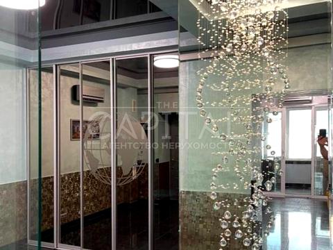 комерційна за адресою Івана Мазепи вул. (Січневого Повстання), 3