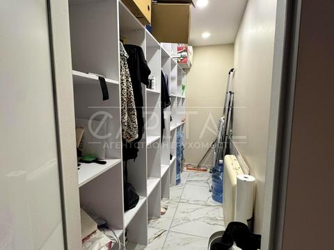 комерційна за адресою Андрія Верхогляда вул. (Михайла Драгомирова), 14-А