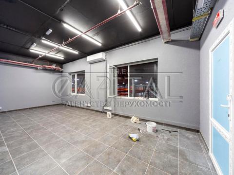 коммерческая по адресу Лісова, 4