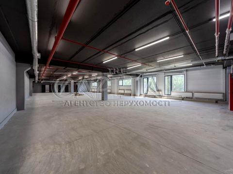 коммерческая по адресу Лісова, 4