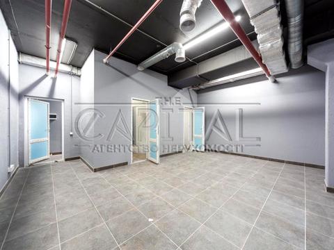 коммерческая по адресу Лісова, 4