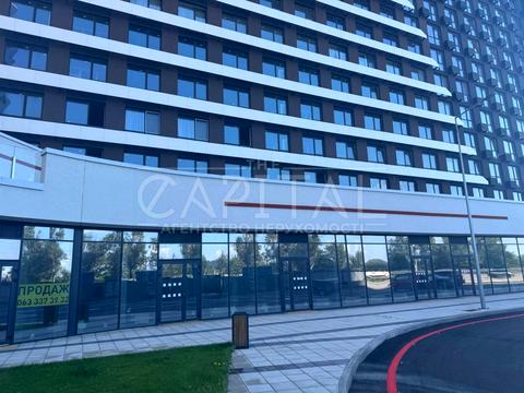 комерційна за адресою Київ, Дніпровська набережна вул., 12