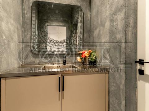 коммерческая по адресу Старонаводницкая ул., 12