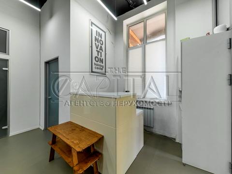 комерційна за адресою Київ, Старонаводницька вул., 6