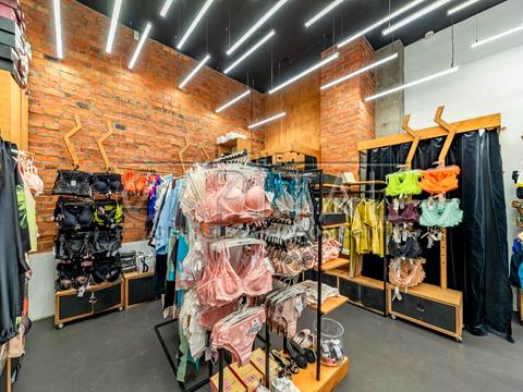 комерційна за адресою Київ, Старонаводницька вул., 6