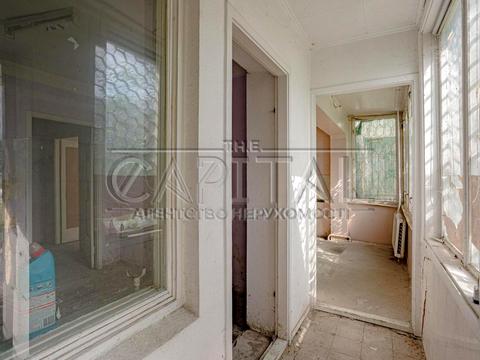 комерційна за адресою Героїв полку "Азов" вул. (Маршала Малиновського), 4