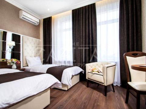 коммерческая по адресу Николая Михновского бульв. (Дружбы народов), 14-16