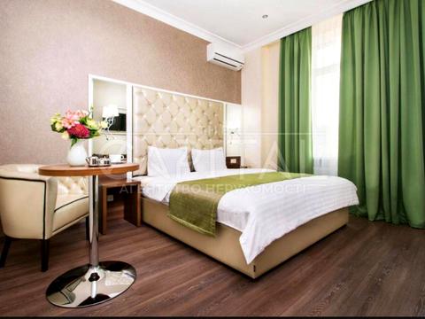 коммерческая по адресу Николая Михновского бульв. (Дружбы народов), 14-16