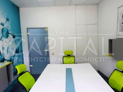 коммерческая по адресу Старонаводницкая ул., 1