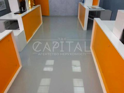 коммерческая по адресу Старонаводницкая ул., 1