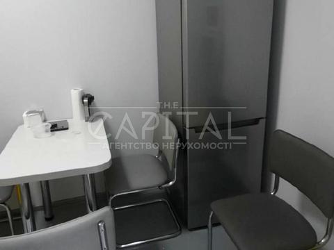 коммерческая по адресу Старонаводницкая ул., 1