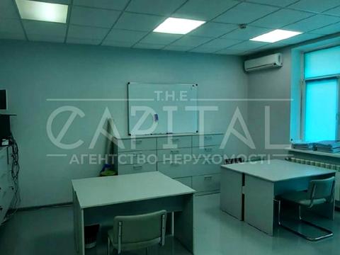 коммерческая по адресу Старонаводницкая ул., 1