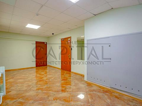 комерційна за адресою Здолбунівська вул., 9