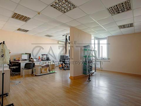 комерційна за адресою Здолбунівська вул., 9