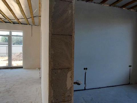 будинок за адресою с. Нові Петрівці, Вишнева