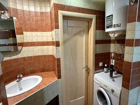 квартира за адресою Зоопаркова вул., 12