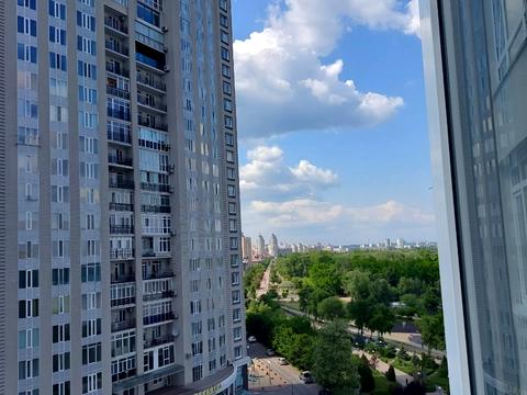 квартира за адресою Володимира Івасюка просп. (Героїв Сталінграду), 2-Д