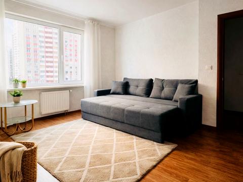 квартира за адресою Бориса Гмирі вул., 12-Б