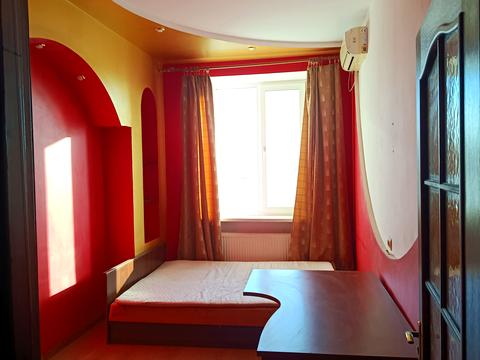 квартира за адресою Віктора Оцерклевича вул. (Курчатова), 1г