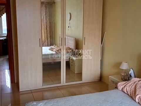 квартира за адресою Валентинівська вул., 13б