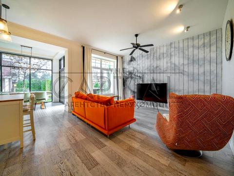 будинок за адресою с. Козин, Весняна