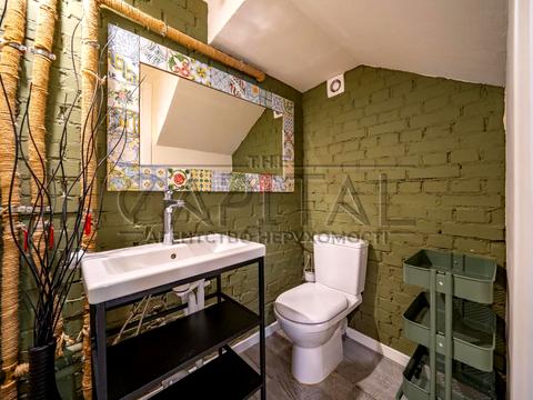 будинок за адресою с. Козин, Весняна