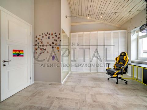 будинок за адресою с. Козин, Весняна