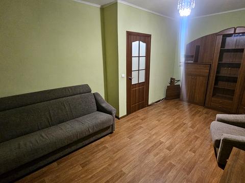 квартира по адресу Бориса Гмыри ул., 12-Б