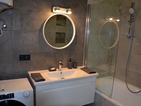 квартира за адресою Дача Ковалевського вул., 121 к1