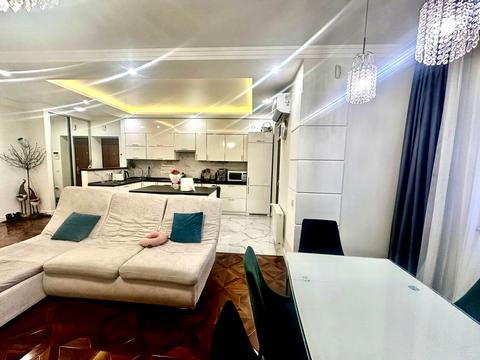 квартира по адресу Червоної Калини ул., 2