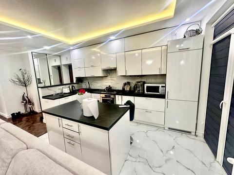 квартира по адресу Червоної Калини ул., 2