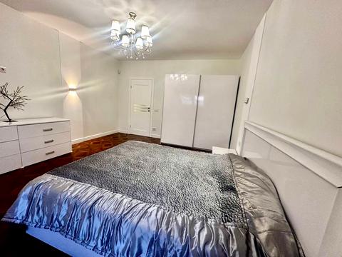 квартира по адресу Червоної Калини ул., 2