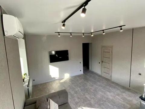 квартира за адресою Кам'янське (Дніпродзержинськ), Галини Романової вул., 10