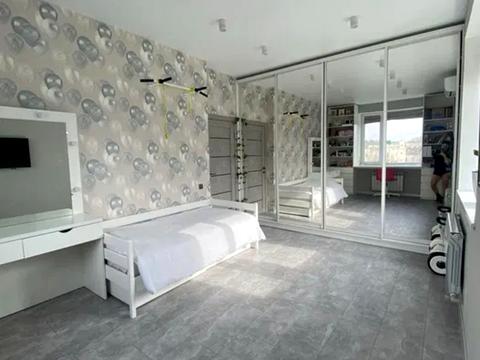 квартира за адресою Кам'янське (Дніпродзержинськ), Галини Романової вул., 10