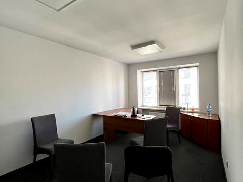 комерційна за адресою Зелена вул., 206